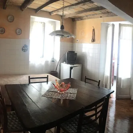 E Accoglienza La Casa Della Nonna 3*
