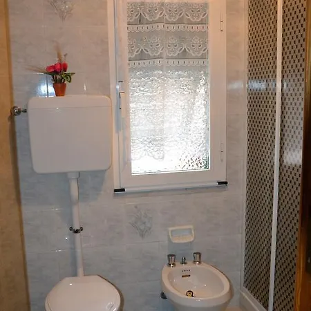 E Accoglienza La Casa Della Nonna بيت ضيافة 3*